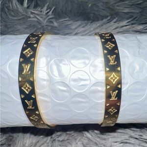 Lv Gold Women's earrings